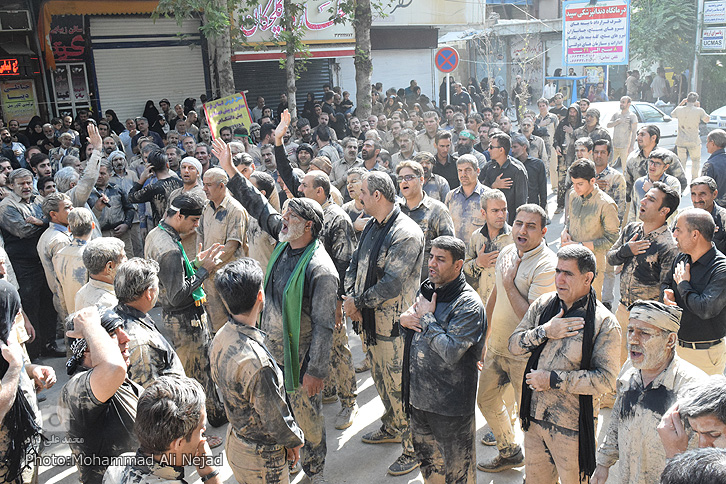 گزارش تصویری عزاداری عاشورا در لرستان گزارش تصویری عزاداری عاشورا در لرستان