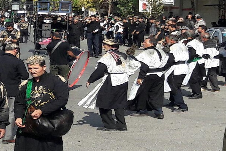 ندای &laquo;لبیک یا حسین&raquo; در کرمانشاه طنین&zwnj;انداز شد