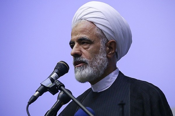 عالمان وارثان پیامبران هستند