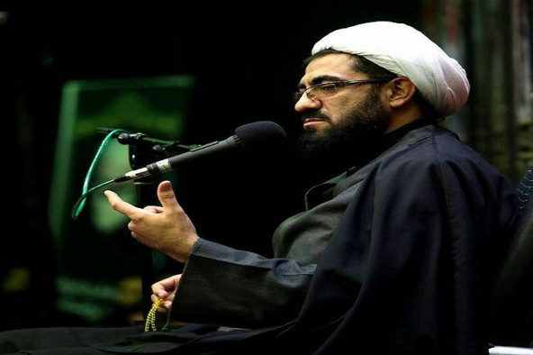 حسین(ع) هستی خود را فدا کرد تا مردم از جهالت درآیند