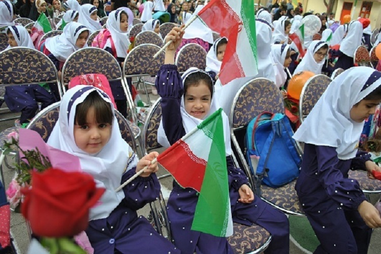 30 هزار کلاس اولی در کرمانشاه راهی مدرسه شدند