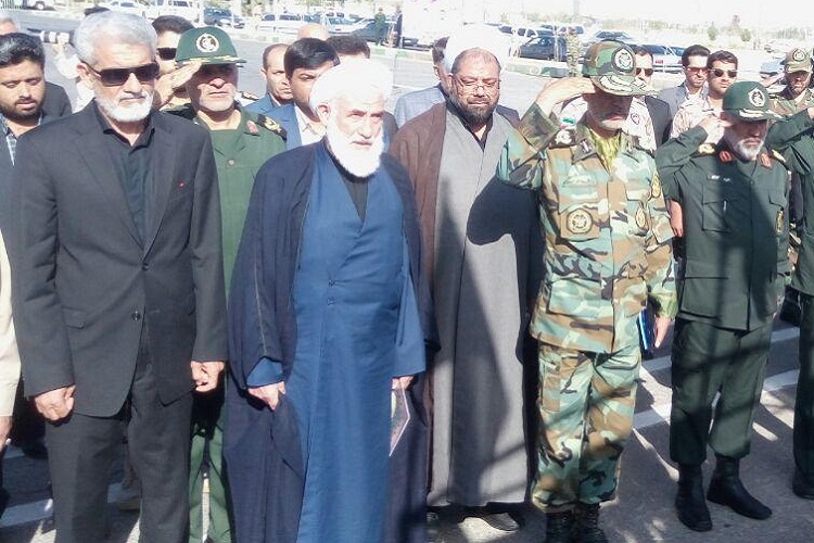 دفاع مقدس؛ دفاع ملتی انقلابی در مقابل 43 کشور جهان