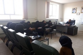 برگزاری نشست ساماندهی ائمه جماعات مدارس اسلام‌آبادغرب