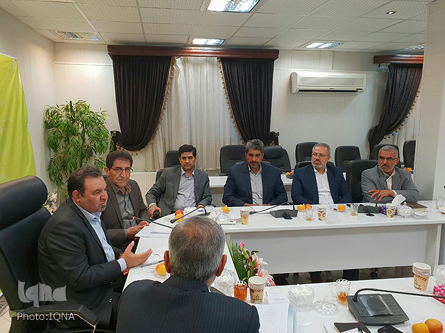 اشتغال فرزندان جامعه ایثارگری در اولویت قرار بگیرد