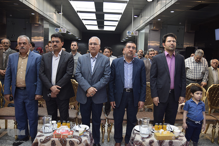 رونمایی از تندیس جهان پهلوان تحتی