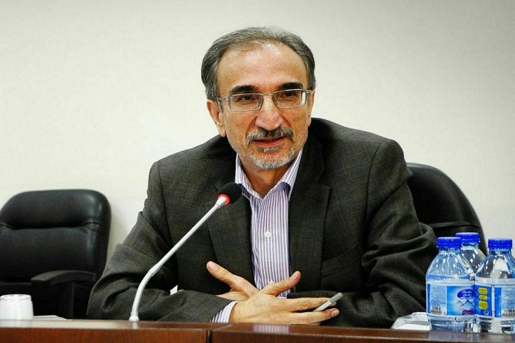 اگر جلوی چشم&zwnj;مان رشوه می&zwnj;گیرند، به وظیفه خود در برابر شهدا عمل نکرده&zwnj;ایم