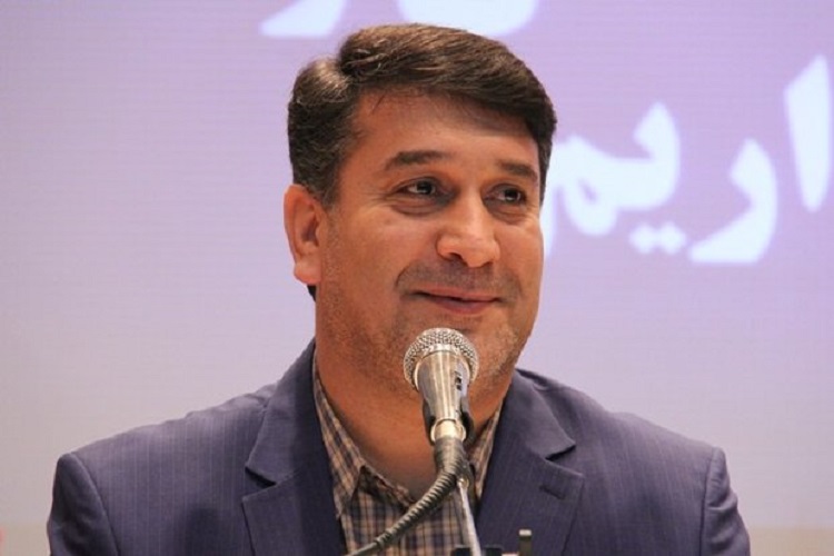 عبور از گردنه تحریم‌ها در گرو مدیریت دقیق و جهادی است