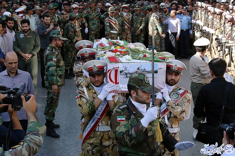 پیکر شهید &laquo;فتاحی&raquo; در کرمانشاه تشییع شد