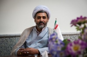 عدم توجه به باورهای دینی در جامعه خطر بزرگ تهاجم فرهنگی را در بر دارد عدم توجه به باورهای دینی در جامعه خطر بزرگ تهاجم فرهنگی را در بر دارد