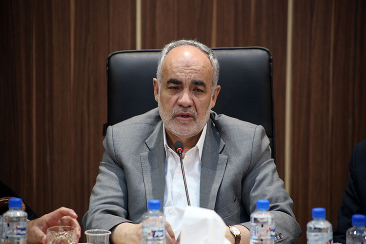 تحریم کنندگان آرزوی زمین خوردن انقلاب به گور خواهند برد.