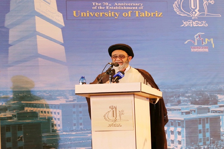 لازمه اقتدار کشور در برابر دشمنان علمآموزی است لازمه اقتدار کشور در برابر دشمنان علمآموزی است