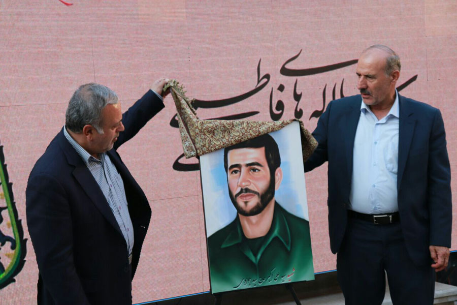محبوبیت شهدا به این دلیل است که به باور خود عمل می&zwnj;کردند