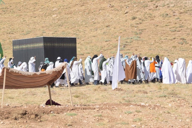 بازسازی واقعه غدیر خم در شهرستان بیجار + عکس