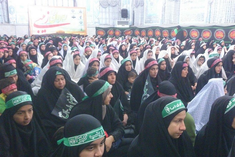 تجمع رهروان زینبی در قم برگزار شد