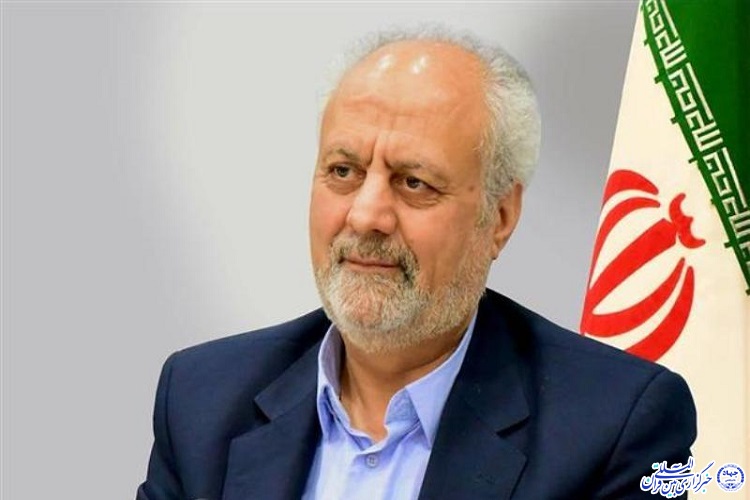 سنگر علم و دانش را با تلاش جهادی حفظ کنیم
