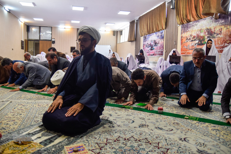 یین افتتاحیه ی نماز جماعت مدارس آموزش و پرورش استان اصفهان