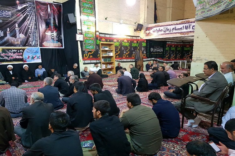 مراسم گرامیداشت شهدای حادثه تروریستی اهواز در تویسرکان برگزار شد