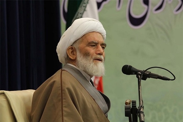 آیت الله غیاث الدین طه محمدی چشم انداز دستگاههای متولی قرآن، ریشه کن کردن بیسوادی باشد