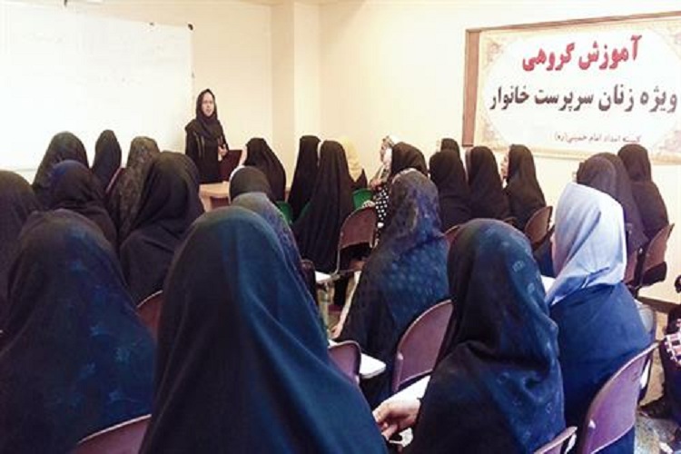 بهره&zwnj;مندی بیش از 28 هزار مددجو از آموزش&zwnj;های خانواده کمیته امداد خراسان رضوی