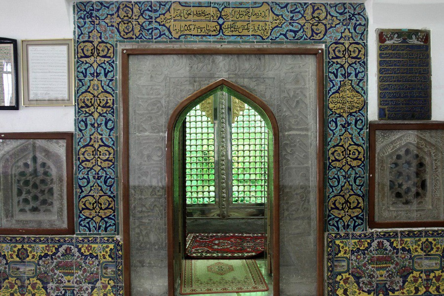 یک امامزاده یک قطب فرهنگی است