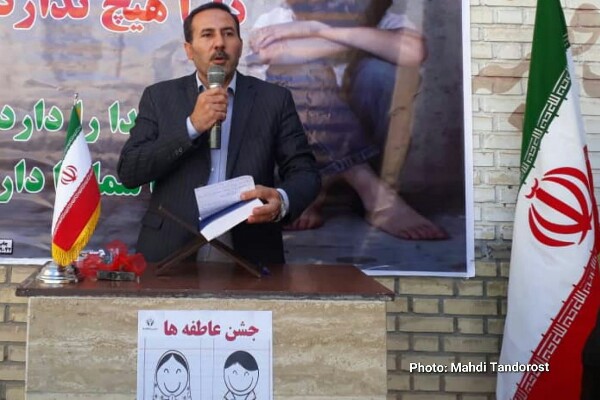 توزیع ۱۲هزار پاکت جشن عاطفه&zwnj;ها در مدارس ماکو
