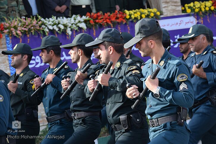 گزارش تصویری صبحگاه مشترک نیروهای مسلح لرستان گزارش تصویری صبحگاه مشترک نیروهای مسلح لرستان