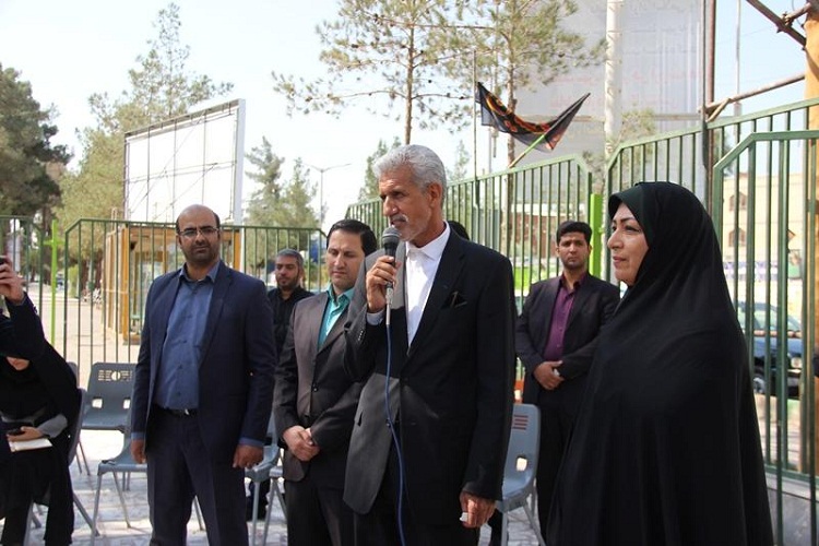 کودکان سیستان&zwnj;وبلوچستانی چهره به چهره با مسئولان/ تصاویر