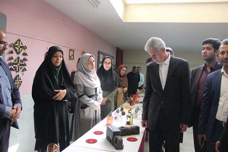 کودکان سیستان&zwnj;وبلوچستانی چهره به چهره با مسئولان/ تصاویر