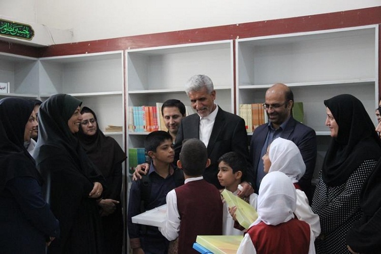 کودکان سیستان&zwnj;وبلوچستانی چهره به چهره با مسئولان/ تصاویر
