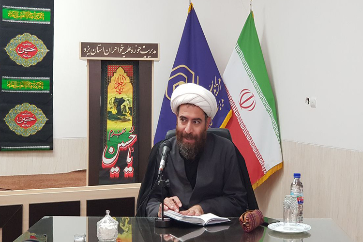 نذورات و هدایای مردم به سمت امور فرهنگی سوق یابد