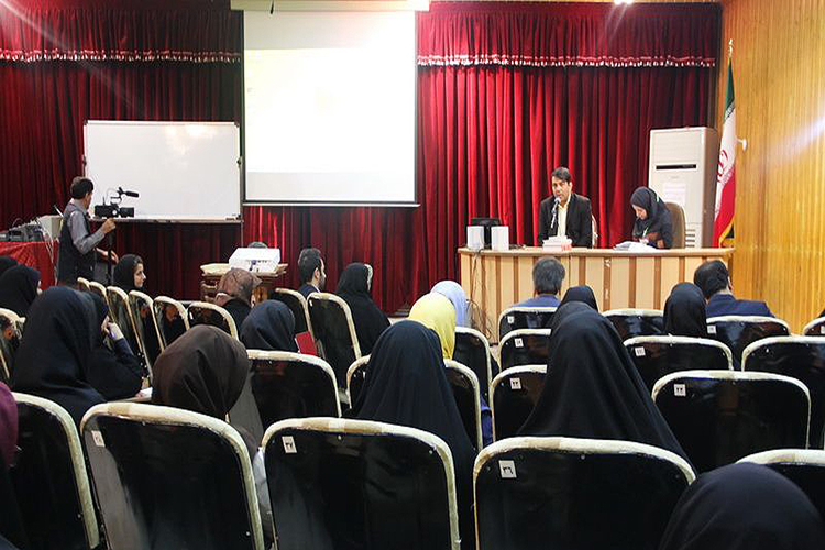 اجراي طرح ملي توان افزايي زنان با رويكرد كارآفريني در يزد آغاز شد اجراي طرح ملي توان افزايي زنان با رويكرد كارآفريني در يزد آغاز شد