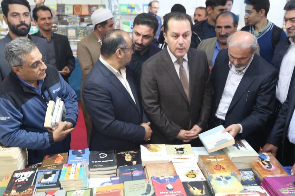 حضور اقلیم کردستان عراق در نمایشگاه زمینه ساز توسعه ارتباطات فرهنگی است حضور اقلیم کردستان عراق در نمایشگاه زمینه ساز توسعه ارتباطات فرهنگی است