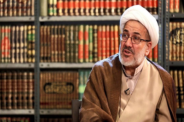 آیین رونمایی از کتاب روزنامه عاشورا