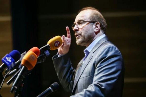 حرکت در مسیر سنت الهی و اعتقاد به مردم راه غلبه بر مشکلات اقتصادی است