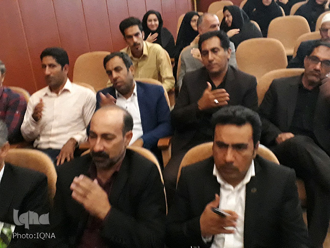 گردهمایی «عاشورائیان و دفاع مقدس لرستان» گردهمایی «عاشورائیان و دفاع مقدس لرستان»