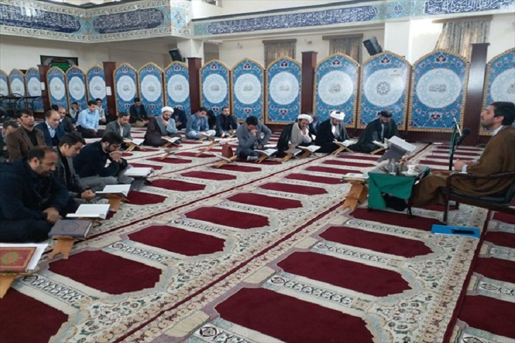 برگزاری کرسی تلاوت قرآن کریم در دانشگاه آزاد اسلامی تبریز