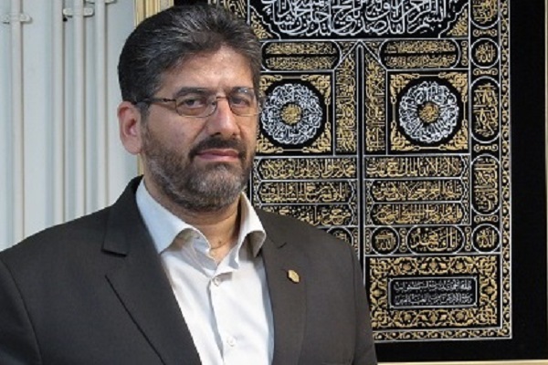 صدور 5 هزار و 400 ویزا برای زائرین اربعین در همدان صدور 5 هزار و 400 ویزا برای زائرین اربعین در همدان