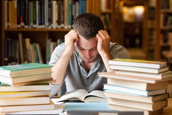 ارتقای فرهنگ کتابخوانی در جامعه میزان آسیب&zwnj;های اجتماعی را کاهش می&zwnj;دهد
