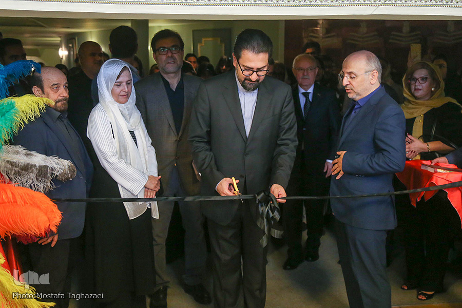 لباس عاشورایی؛ نقطه عطف یک گردش جدید در حوزه پوشاک/ افتتاح سومین نمایشگاه لباس عاشورایی