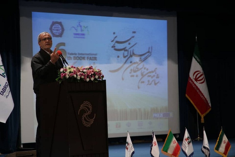 مشکلات کشور با توسعه فرهنگی مرتفع می شود مشکلات کشور با توسعه فرهنگی مرتفع می شود