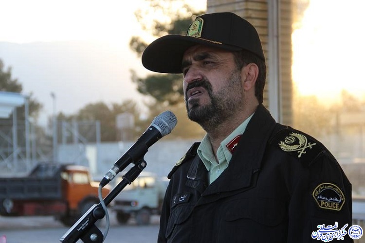 زائران خودروهای خود را در پارکینگ&zwnj;های شناسنامه&zwnj;دار و مجهز پارک کنند