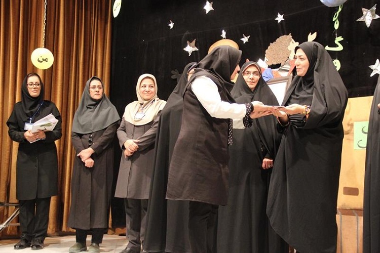 تصاویری از اختتامیه جشنواره قصه&zwnj;گویی در زاهدان