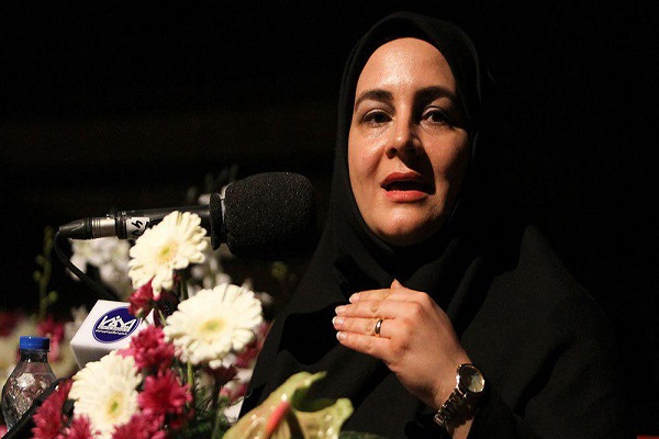 سواد رسانه&zwnj;ای از کودکی آموزش داده شود
