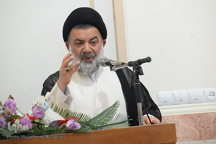 گزارش تصویری گردهمایی ائمه جماعات ادارات لرستان