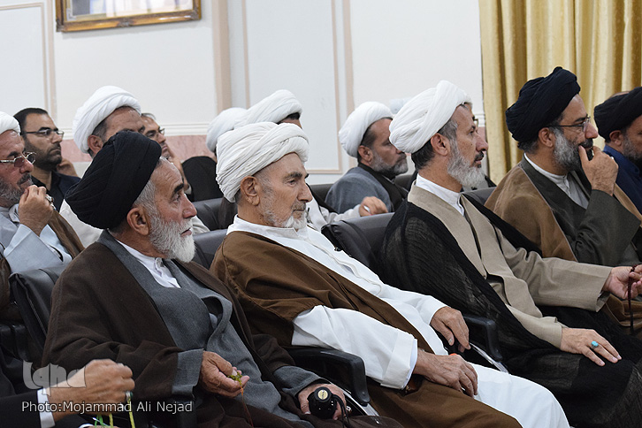 گزارش تصویری گردهمایی ائمه جماعات ادارات لرستان