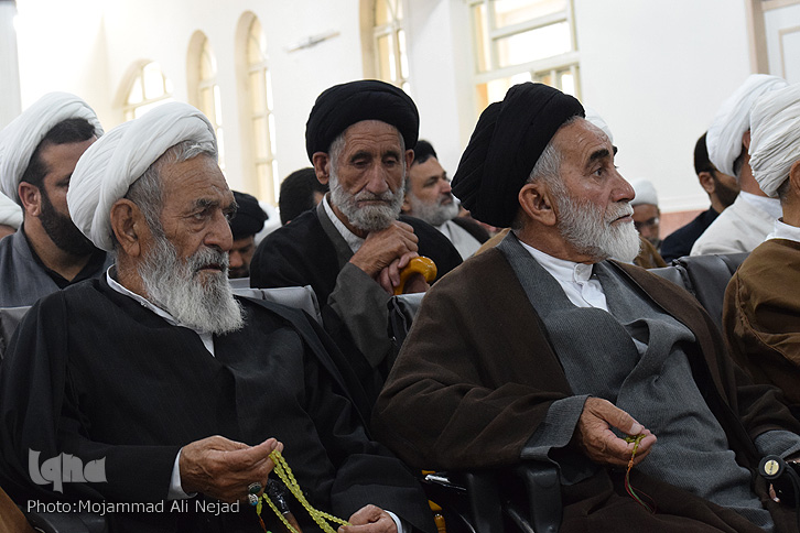 گزارش تصویری گردهمایی ائمه جماعات ادارات لرستان