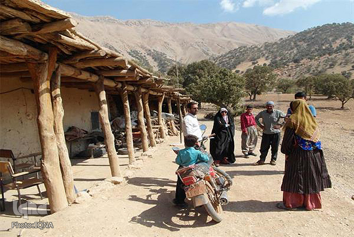 گزارش تصویری تور خبرنگاری مناطق محروم لرستان گزارش تصویری تور خبرنگاری مناطق محروم لرستان