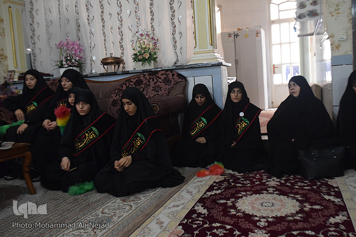 گزارش تصویری دیدار مدال&zwnj;آوران لرستانی با شهید زنده