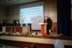 روحانیت به جای چگونگی عاشورا و دفاع مقدس به چرایی آن‌ها بپردازد