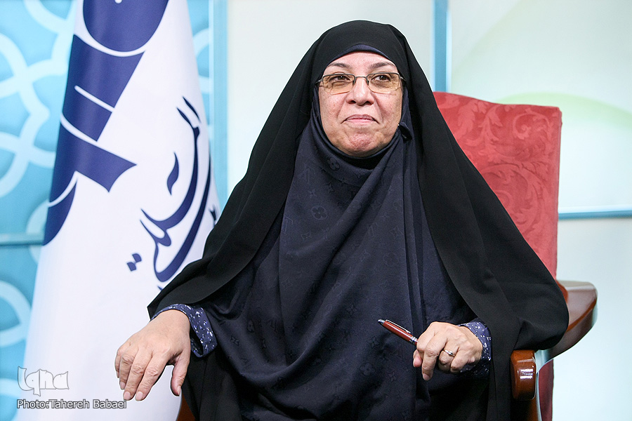 جمعه///سانسورهایی از دفاع مقدس را شاهد بودیم/ بعد از سی سال حقایق را منتشر کنیم/